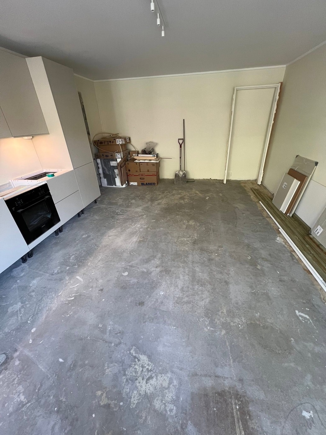 Samme rom rent og ryddet etterpå
